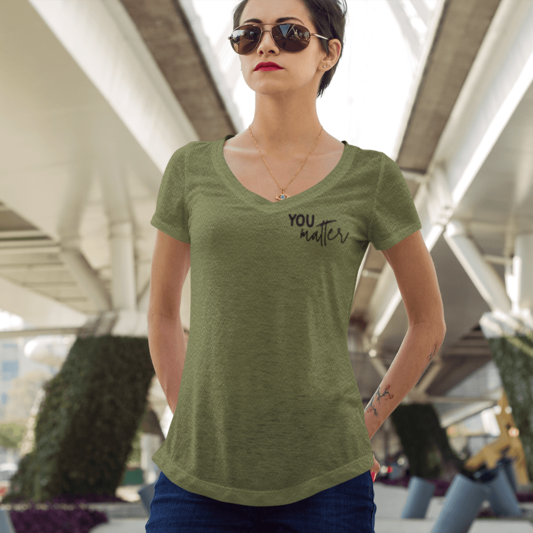 You Matter To The Person Behind Me Printed Casual V-Neck Tank Top - TheGivenGet