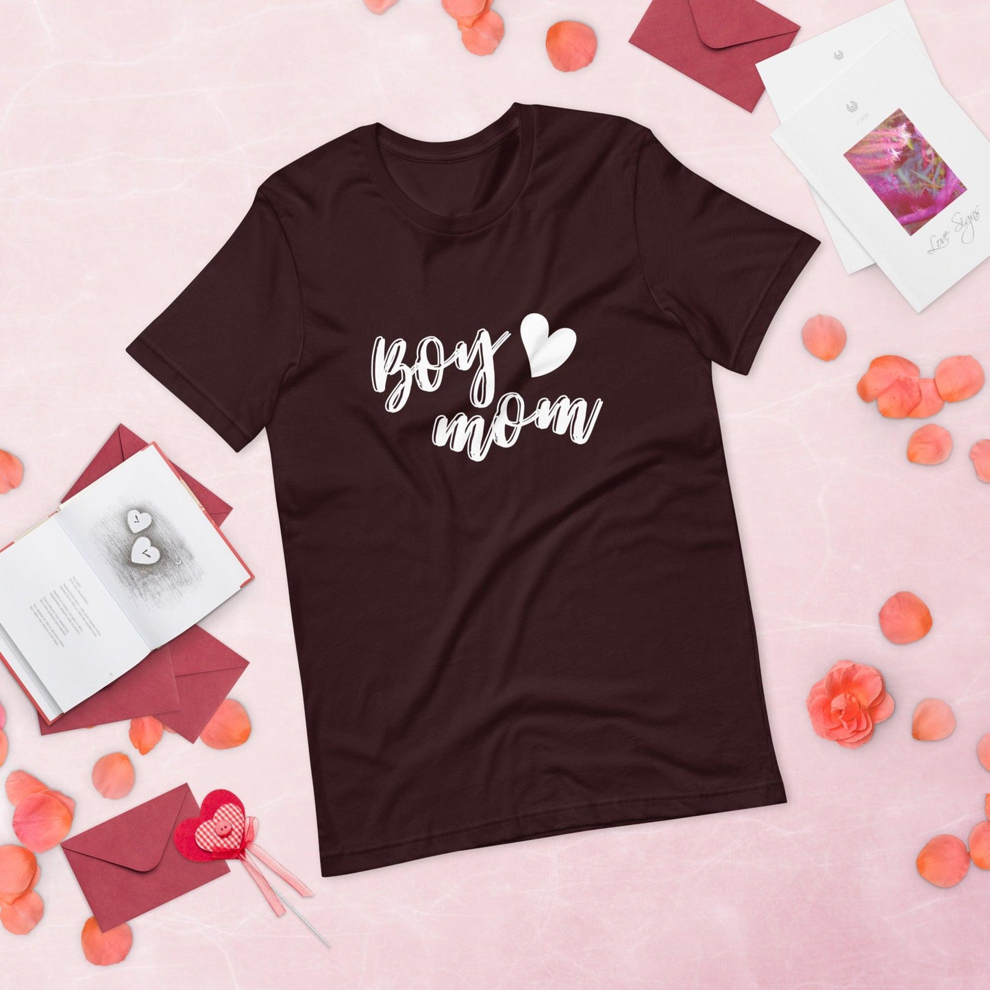 Boy Love Mom Unisex t-shirt - TheGivenGet