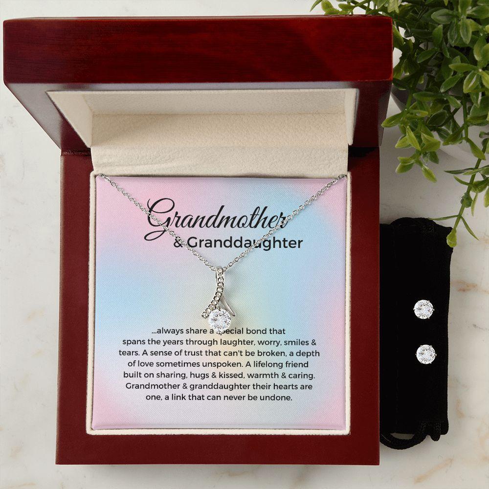 Grandmother & Granddaughter Alluring Beauty Necklace - TheGivenGet