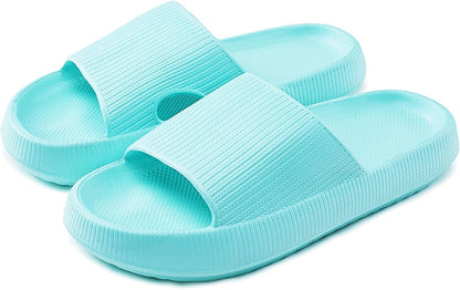 Cloud Slippers – Pillow-Soft Indoor Slides for All-Day Comfort