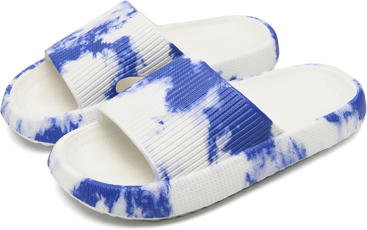 Cloud Slippers – Pillow-Soft Indoor Slides for All-Day Comfort