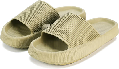 Cloud Slippers – Pillow-Soft Indoor Slides for All-Day Comfort