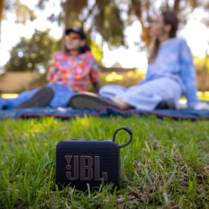 Ultra-Portable Waterproof Bluetooth Speaker with Pro Sound