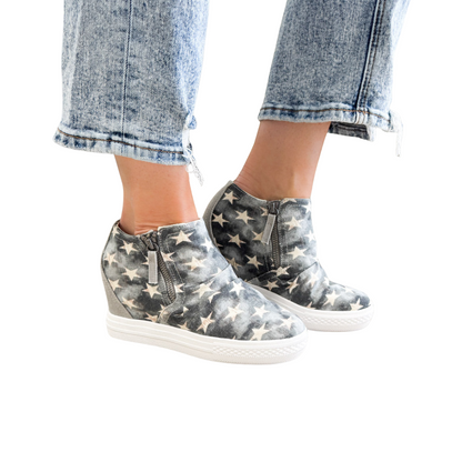 Ari Sneaker Wedge in Denim