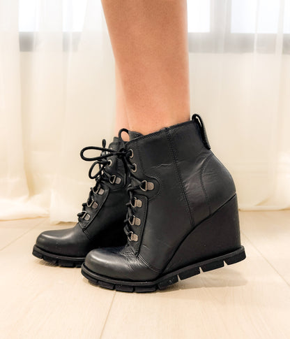 Joana Boot in Black
